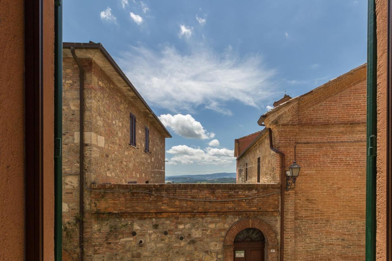 Authentic Home In Tuscany - Il Cuore Di Чиуси Екстериор снимка
